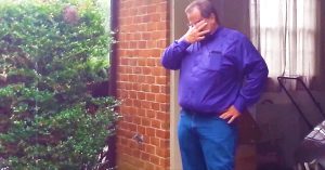 Dad Can’t Hold Back The Tears After His Kids Reveal The Surprise Of A Lifetime