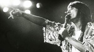 Steve Perry’s Voice Leaves Audience In Tears Of Joy – ‘Wheel In The Sky’ Live 1978