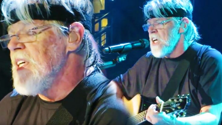 Bob Seger Closes Concert By Serenading Crowd With Performance Of ‘Against The Wind’ | Society Of Rock Videos