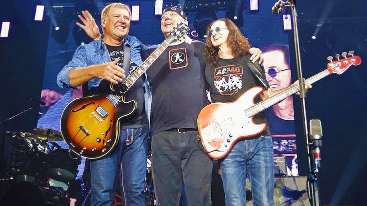Geddy Lee Reveals Some Major News Regarding The Future Of Rush—This Is A Relief! | Society Of Rock Videos
