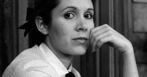 BREAKING: Carrie Fisher, Iconic ‘Star Wars’ Actress, Dead At 60