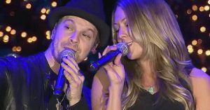 You’re Going To Love Gavin DeGraw And Colbie Caillat’s Warm And Toasty “Baby It’s Cold Outside” Duet