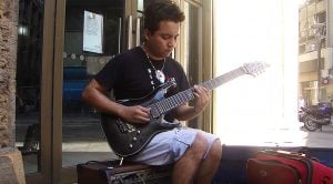 Young Street Performer Starts Playing ‘Hotel California’… People Immediately Stop And Watch