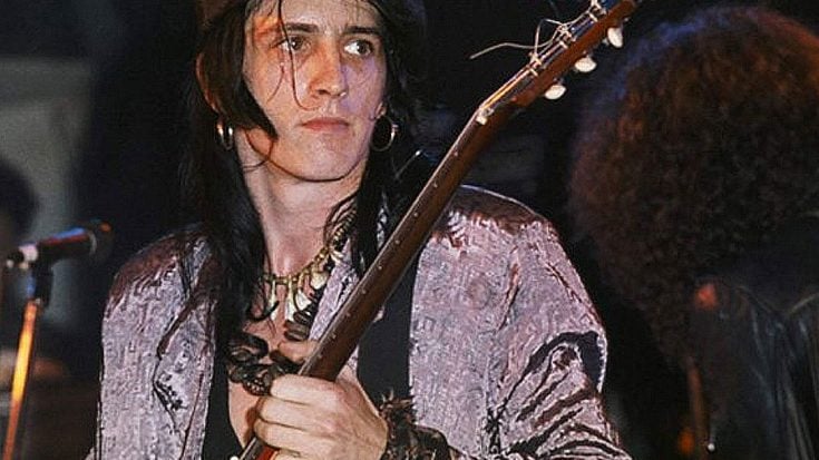 Christmas Came Early – Hear Izzy Stradlin’s Easy, Breezy Cover Of J.J. Cale’s “Call Me The Breeze”