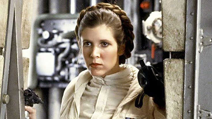BREAKING: Star War’s Carrie Fisher Suffers Heart Attack During Flight | Society Of Rock Videos