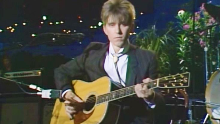 Eric Johnson Returns To His Roots And Enchants Audience With Dazzling “Song For Life” Acoustic Cover | Society Of Rock Videos