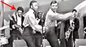 Jimi Hendrix Is Unrecognizable In This Rare Clip Of Him Performing Back-Up Guitar In 1965!