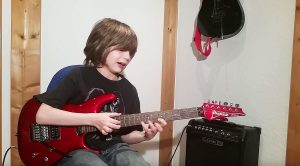 12-Year-Old Boy Nails “Eruption” Solo To Perfection – You Have To See It To Believe It