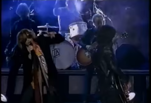 Revisit The 2001 Super Bowl Halftime Show Featuring Aerosmith, Mary J. Blige and More…