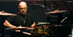 Jason Bonham Pays Tribute To Bonzo At The 2009 Guitar Center’s Annual Drum-Off