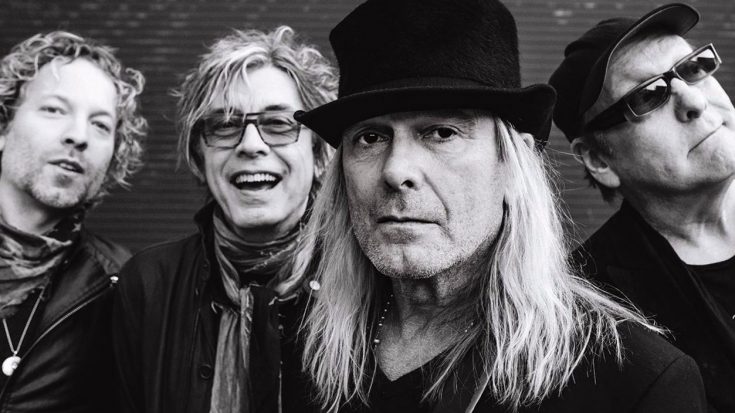 Fearless As Ever, Cheap Trick Is Doing Something Most Bands These Days Are Too Afraid To Do | Society Of Rock Videos