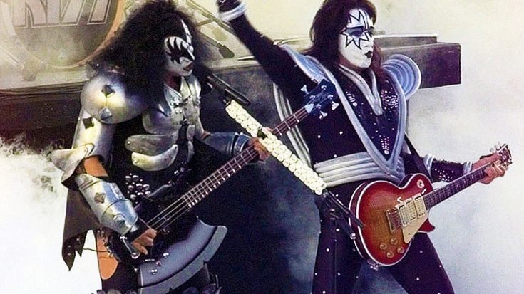 Flashback To Kiss And Their Explosive, Over The Top Super Bowl XXXIII Pre-Game Show | Society Of Rock Videos