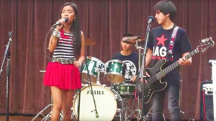 Young Rockers Take The Stage And Wows Audience With Fantastic “Sweet Child O’ Mine” Cover! | Society Of Rock Videos