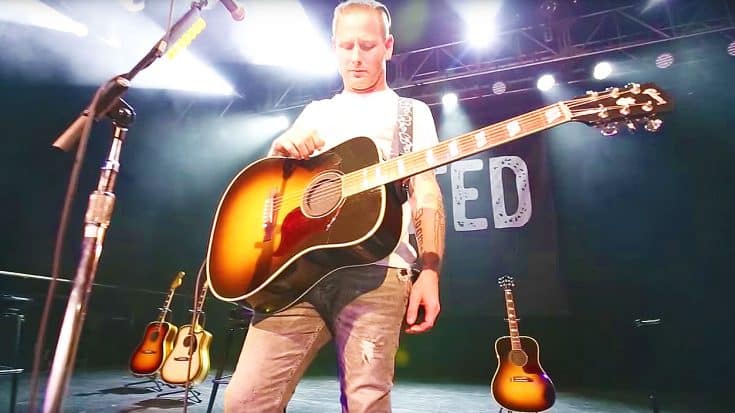 The Day Prince Died, Corey Taylor Serenaded This Minnesota Crowd With A Powerful Cover Of ‘Purple Rain’ | Society Of Rock Videos