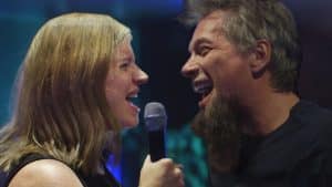 Bon Jovi Pranks Fans At Karaoke Bar – For A Good Cause