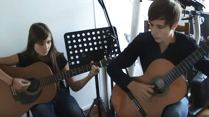 Siblings Play “Dust In The Wind” For The First Time, Yet Sound Like They’ve Played A Million Times… | Society Of Rock Videos