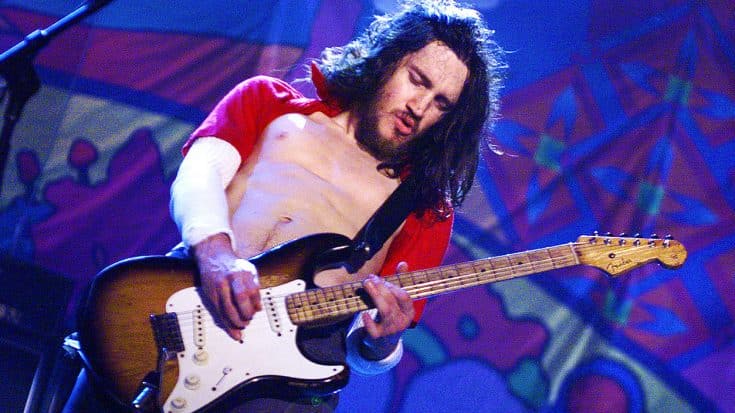 Red Hot Chili Peppers Cover This Bee Gees Classic, And Guitarist John Frusciante Steals The Show! | Society Of Rock Videos