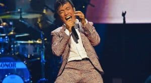 This Is What You Didn’t See During Journey’s Rock And Roll Hall Of Fame Performance