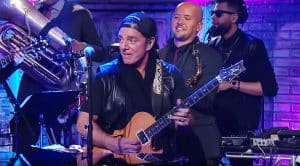 Neal Schon Crashes Late Nigh TV To Perform “Don’t Stop Believin” Days Before Rock Hall Induction!