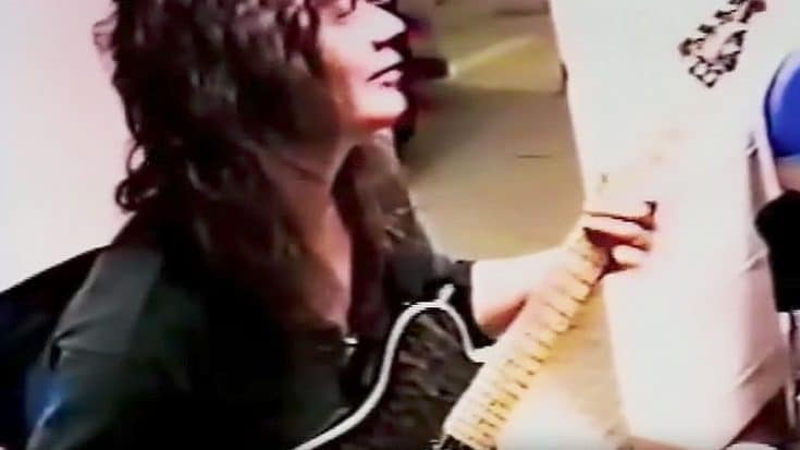 A Clip Of Eddie Van Halen Playing Ritchie Blackmore Riffs Surfaces – Yeah, You Need To Watch This ASAP | Society Of Rock Videos