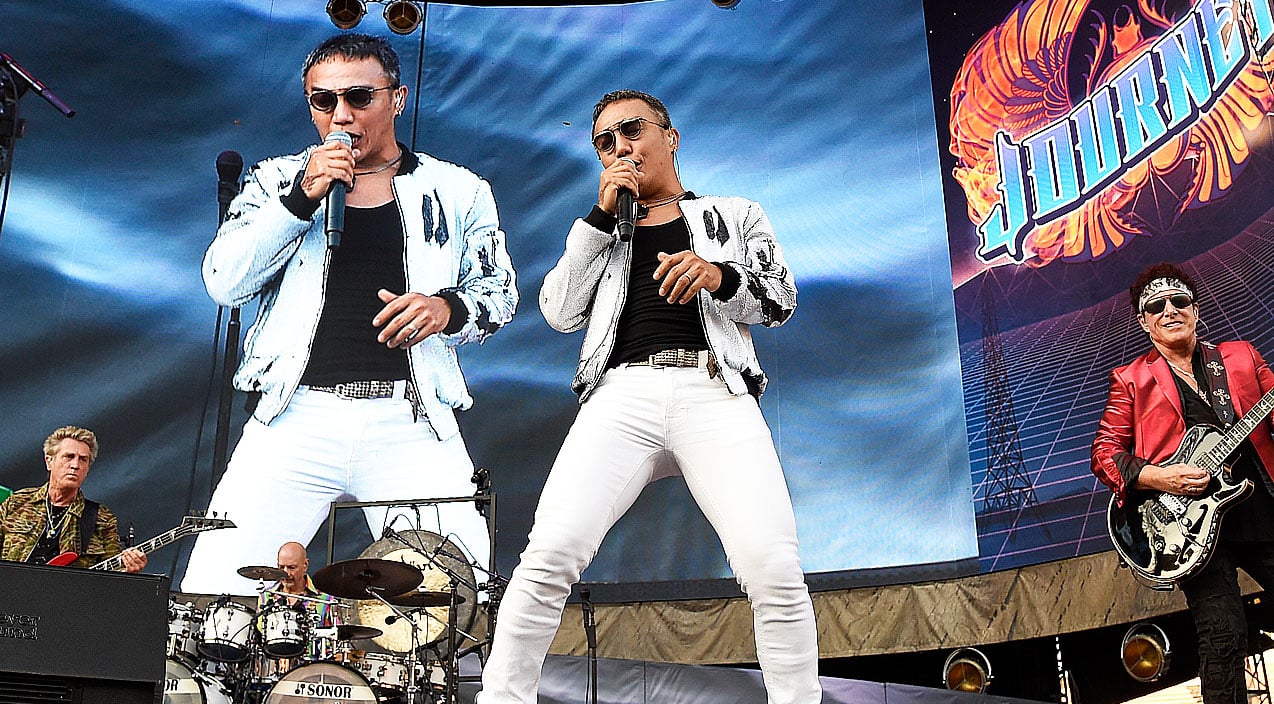 Journey Dedicate Latest Performance Of “Lights” To Steve Perry And It’s