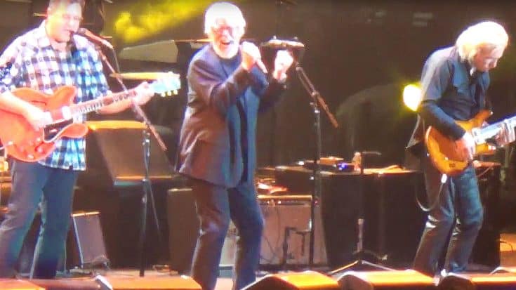 Surprise! Bob Seger Joins Eagles Onstage At Classic West, Takes Fans To Church With “Heartache Tonight” | Society Of Rock Videos