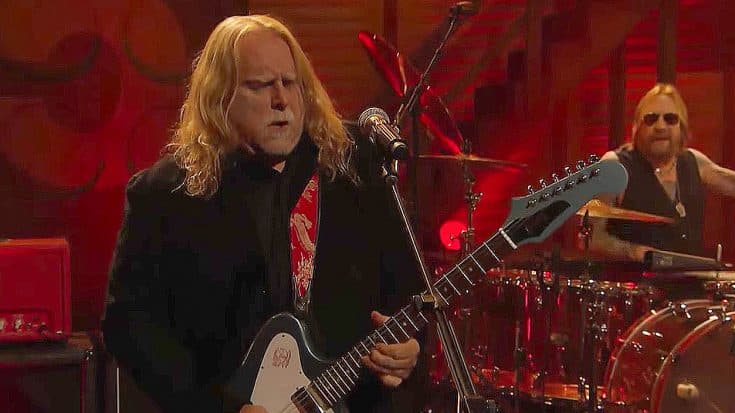 Gov’t Mule Tear The House Down With Some Of That Good ‘Ol Southern Rock You’ve Been Craving! | Society Of Rock Videos