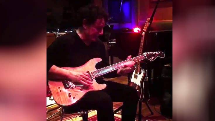 Whatever Neal Schon Has Been Working On In The Studio Sounds Marvelous – See For Yourself! | Society Of Rock Videos