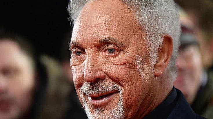 Tom Jones Postpones Tour – Health Issues Are Of Concern | Society Of Rock Videos