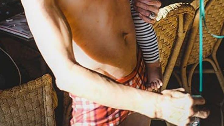 This Photo Of Steven Tyler Snuggling His Baby Grandson Is Hands Down The Cutest Thing You’ll See All Day | Society Of Rock Videos