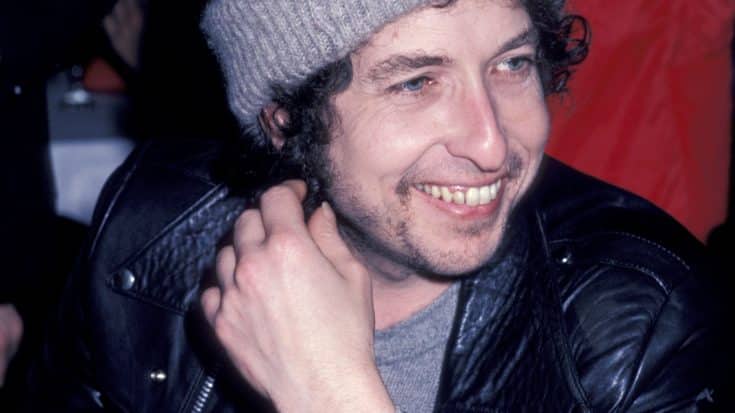 10 Greatest Love Songs Written By Bob Dylan | Society Of Rock Videos
