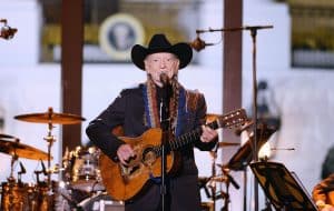 Willie Nelson Set For Tour With ZZ Top