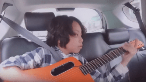 Kid Plays “Time” By Pink Floyd – Nails It Completely Even Inside A Moving Car | Society Of Rock Videos