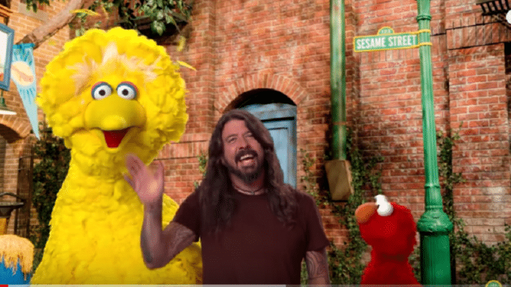 Dave Grohl Sings With Big Bird & Elmo On “Sesame Street” | Society Of Rock Videos