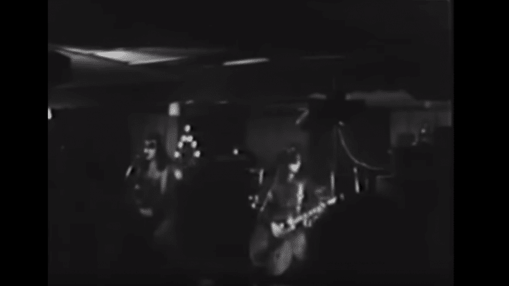 Watch One Of The Earliest Concerts Of KISS | Society Of Rock Videos