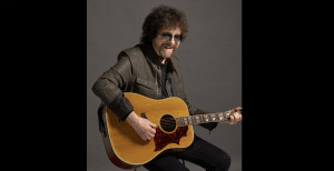 Jeff Lynne Awarded Order Of The British Empire By The Queen