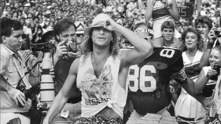 That Time David Lee Roth Surprised A Halftime Show In 1986 | Society Of Rock Videos