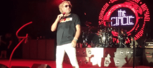 Sammy Hagar Honors Frontliners In First Live Concert After Covid Restrictions