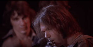 Watch Joni Mitchell, The Band and Neil Young sing ‘Helpless’