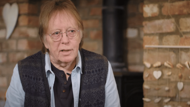 David Bowie’s Guitarist John Hutchinson Passed Away | Society Of Rock Videos