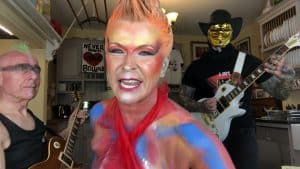 Watch Robert Fripp And Toyah Cover Sex Pistols’ “Pretty Vacant” The Ending Had Us Laughing!