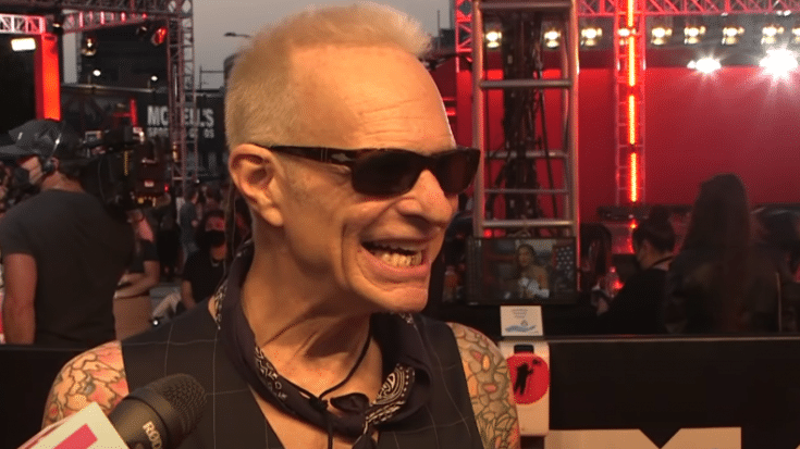 Watch David Lee Roth Perform Van Halen Hits In Vegas Show | Society Of Rock Videos