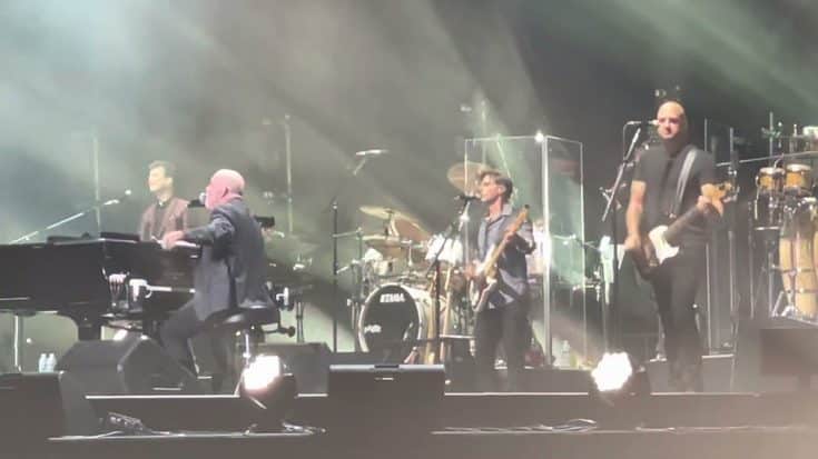 Watch  Billy Joel Pay Tribute to Charlie Watts With ‘Brown Sugar’ Cover | Society Of Rock Videos