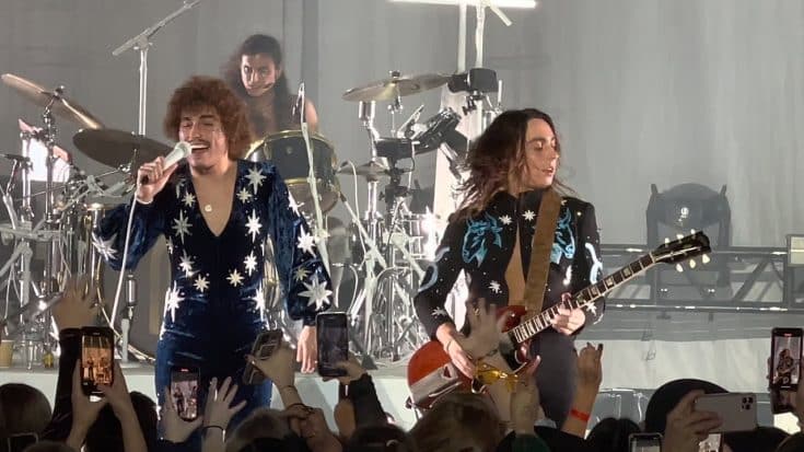 Greta Van Fleet Shows Crowd How They Saved Rock n’ Roll With Recent LA Performance | Society Of Rock Videos