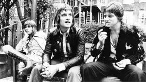 7 Interesting Facts You Probably Don’t Know About “Lucky Man” By ELP
