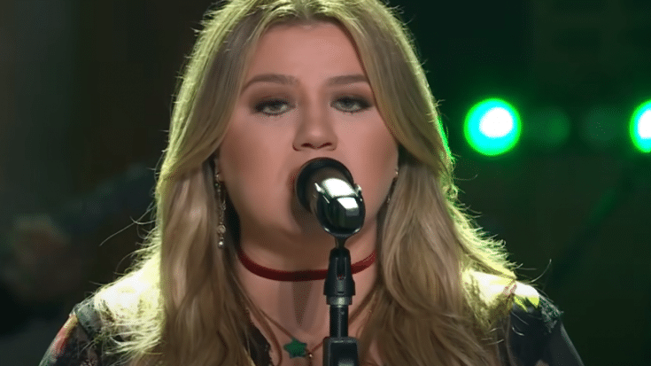 Watch Kelly Clarkson’s Brilliant Cover ‘Edge Of Seventeen’ | Society Of Rock Videos