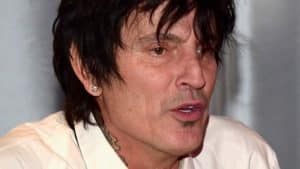 Tommy Lee’s Wife Reveals How Tommy Broke His Ribs