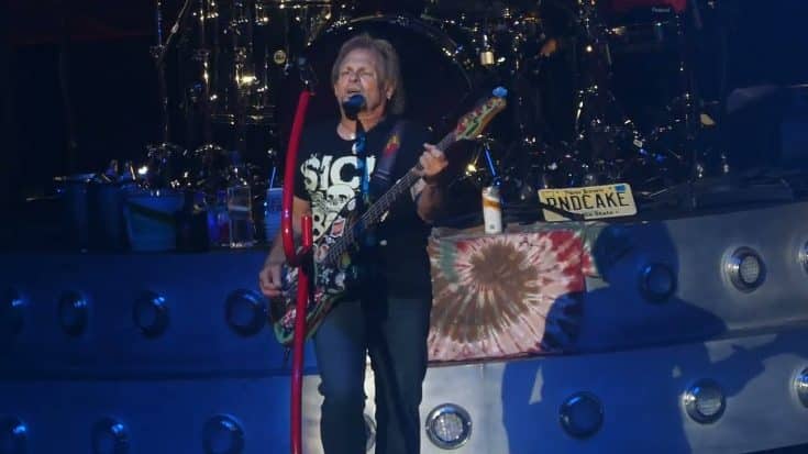 Watch Michael Anthony Sings ‘Ain’t Talking About Love’ | Society Of Rock Videos