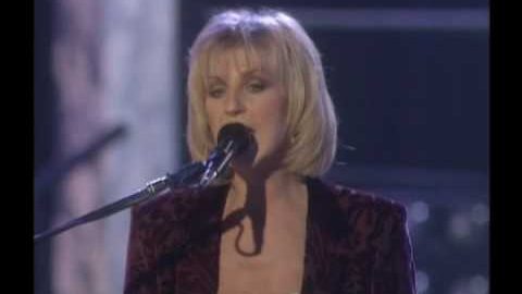 Top 10 Christine McVie Songs In Fleetwood Mac | Society Of Rock Videos