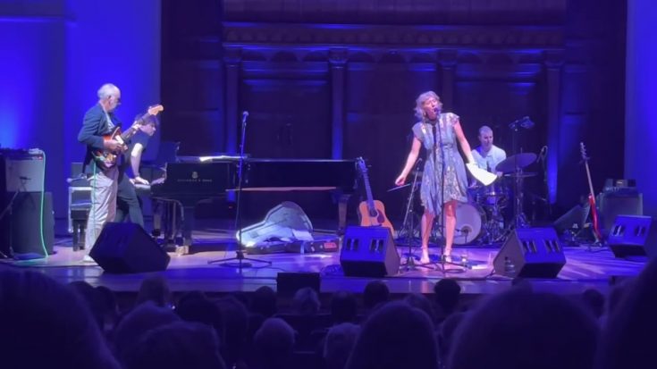 Pete Townshend Joins Martha Wainwright on Joni Mitchell’s “Both Sides Now” Cover Performance | Society Of Rock Videos